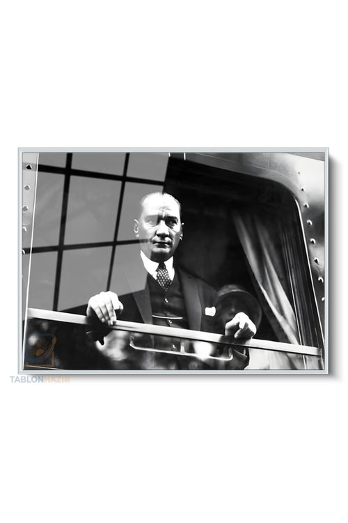 Çerçeveli Yatay Cam Tablo Salon Duvar Tablosu Yatay Cam Ataturk Trende Yeni Ev Hediyesi Ofis Tablosu