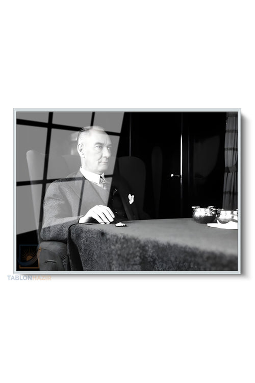 Çerçeveli Yatay Cam Tablo Salon Duvar Tablosu Yatay Cam Ataturk Masada Otururken Ofis Tablosu