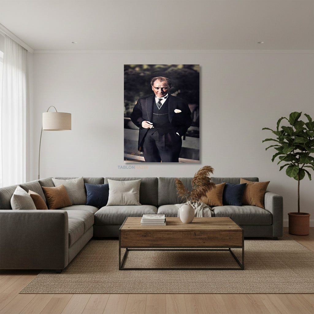 Dikey Kanvas Tablo Salon Duvar Tablosu Atatürk Klasik Renkli Yeni Ev Hediyesi Ofis Tablosu