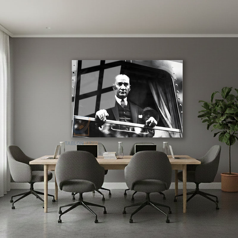 Yatay Cam Tablo Salon Duvar Tablosu Yatay Cam Ataturk Trende Yeni Ev Hediyesi Ofis Tablosu