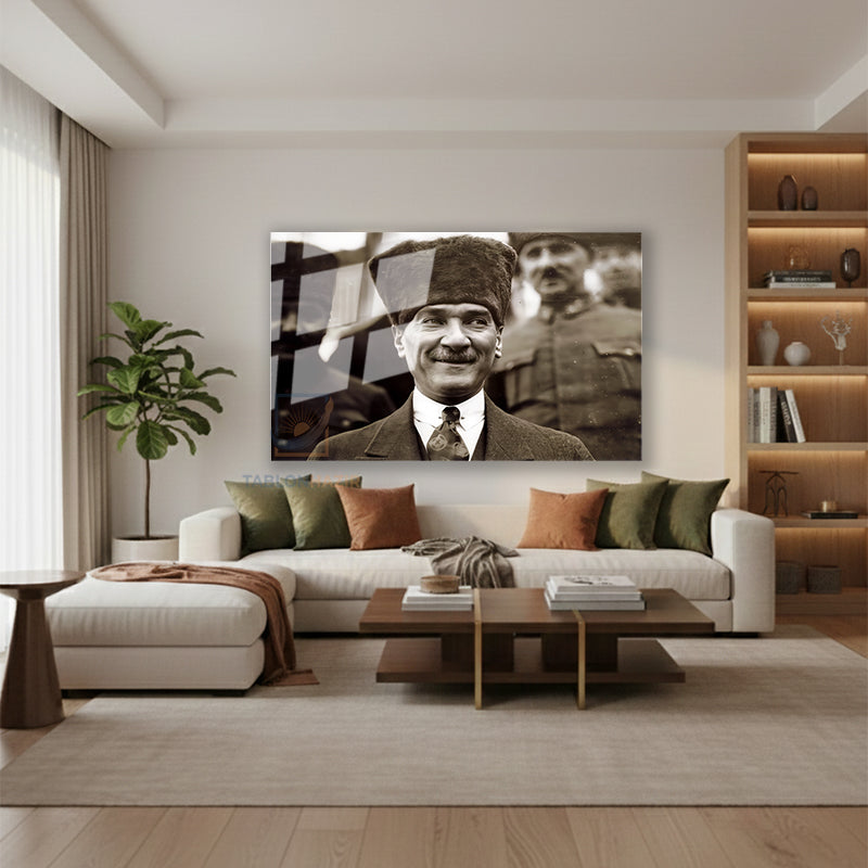 Yatay Cam Tablo Salon Duvar Tablosu Yatay Cam Gulen Ataturk Yeni Ev Hediyesi Ofis Tablosu